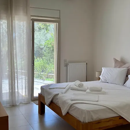 Ktima Bird Paradise ヴィラ Yénion