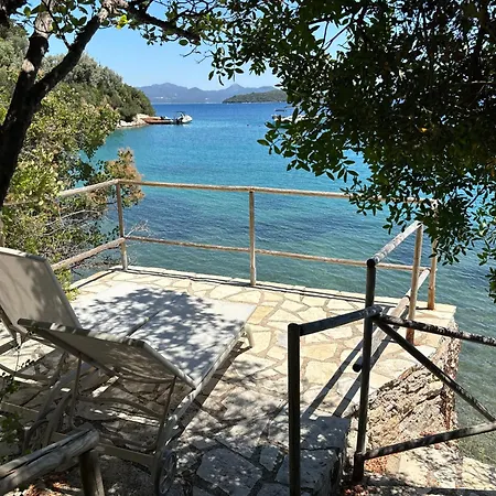 ヴィラ Ktima Bird Paradise Yénion